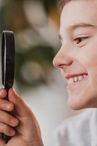 kevin-canlas-e_mbJ0T0mes-unsplash Service